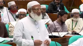 স্বরাষ্ট্রমন্ত্রী সত্যকে মিথ্যা, মিথ্যাকে সত্য চমৎকারভাবে পরিবেশন করেন