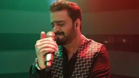 ভারতীয় গান নিষিদ্ধের দাবি জনপ্রিয় পাকিস্তানি গায়কের