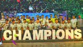 ২০৩৪ বিশ্বকাপের স্বপ্ন বুনছে সাফজয়ী যুবারা: হাতিরঝিলে বর্ণাঢ্য সংবর্ধনা
