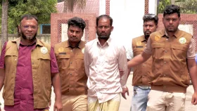 ভোলায় অন্তঃসত্ত্বা কিশোরীকে নির্যাতনের অভিযোগে বাবা গ্রেপ্তার!