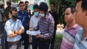 গোবিন্দগঞ্জে ব্যাটারি কারখানা সিলগালা ও জরিমানা