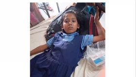 টিফিন খেয়ে ৬ বিদ্যালয়ের ৩০ শিক্ষার্থী অসুস্থ