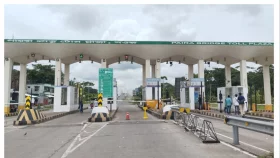পায়রা সেতুর টোল কালেক্টর বরখাস্ত