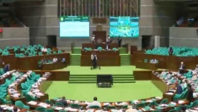 একাত্তরে পাকিস্তানি বাহিনীর সহযোগী হিসেবে জামায়াতের নাম বহাল রেখে বিল পাস