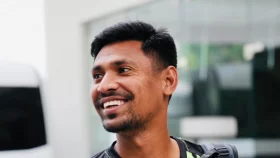 ডট বলের ম্যাজিকে টি-টোয়েন্টির অভিজাত ক্লাবে মোস্তাফিজ