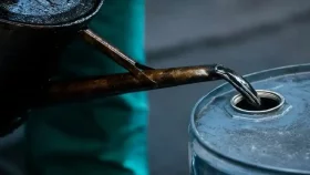 আবারও বেড়েছে তেলের দাম