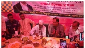 ১৮ বছর পর মিনু মিয়াকে ভাত খাওয়ালেন বস্ত্র প্রতিমন্ত্রী