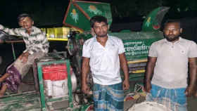 জ্বালানি তেল সংকটে ব্যাহত ভুট্টা মাড়াই