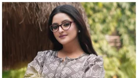 টপ অ্যাঙ্গেল থেকে ভিডিও, ইউটিউবারদের উপর ক্ষেপলেন পরীমনি