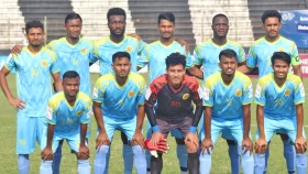 ৩৪ সেকেন্ডের গোলের জয়ে কিংসের ঘাড়ে নিঃশ্বাস আবাহনীর