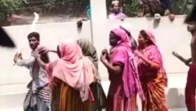 মসজিদ কমিটি নিয়ে জামায়াত-বিএনপির সংঘর্ষে অস্ত্রের মহড়া