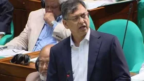 বিএনপি জুলাই সনদ থেকে সরে যায়নি, আঁকড়ে ধরেছে: সংসদে স্বরাষ্ট্রমন্ত্রী