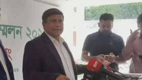 সশস্ত্র বাহিনীকে জনমুখী করতে প্রশাসকদের নির্দেশনা