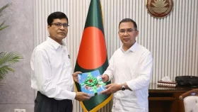 প্রধানমন্ত্রীর কাছে ৩৮টি অডিট রিপোর্ট উপস্থাপন