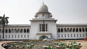 ফেসবুকে বিচারপতি নিয়ে কুৎসা: হাইকোর্টের কর্মকর্তা বরখাস্ত