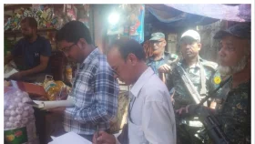 মুন্সীগঞ্জে বেশি দামে সয়াবিন বিক্রি, দুই ব্যবসায়ীকে জরিমানা&nbsp;