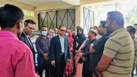 সিংড়া উপজেলা স্বাস্থ্য কমপ্লেক্স পরিদর্শনে উপ-সচিব গোলাম কিবরিয়া&nbsp;