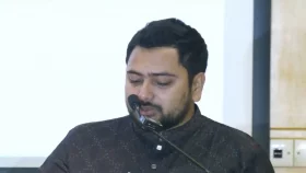 জুলাই সনদ ইস্যুতে সরকার টালবাহানা করছে: নাহিদ ইসলাম