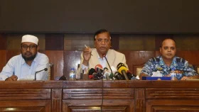 &lsquo;১০০ টাকার বেশি বিল নিলে লাইসেন্স বাতিল&rsquo;