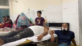গোপালগঞ্জে সংঘর্ষ, ইউপি সদস্যসহ আহত ১৩