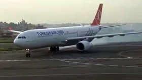 কাঠমান্ডুতে অবতরণের সময় টার্কিশ বিমানে আগুন