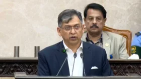 &lsquo;পুলিশই জনতা&rsquo; স্লোগান মুখে নয়, কর্মে বাস্তবায়ন করতে হবে: স্বরাষ্ট্রমন্ত্রী