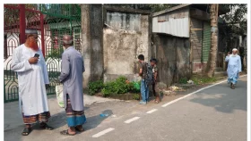 মুন্সীগঞ্জে সড়কের পাশে মিলল শিশুর ভ্রূণ