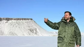 গ্রিনল্যান্ডে ঘাঁটির বিনিময়ে কী চাইছে আমেরিকা?