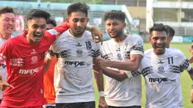 সৌরভের জোড়ায় ফেড কাপের ফাইনালে মোহামেডান