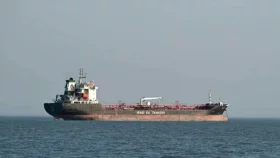 ওমান উপকূলে ড্রোন হামলায় ডুবল ভারতীয় জাহাজ