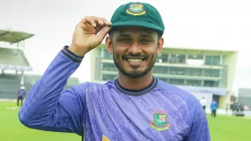 টস হেরেও প্রথমে ব্যাটিংয়ে বাংলাদেশ; তামিমের অভিষেক, ফিরেছেন বাবর