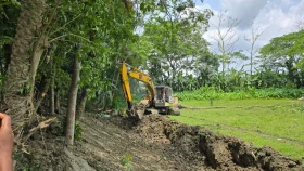 দুমকিতে খাল খননের এলাইনমেন্ট পরিবর্তনের অভিযোগ