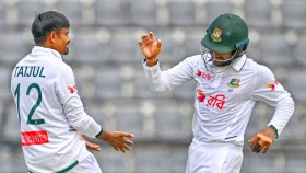 পাকিস্তানকে ২৩২ রানে গুড়িয়ে ৪৬ রানের লিড নিল বাংলাদেশ