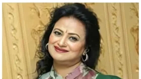 ছিনতাইকারীর হামলায় রক্তাক্ত রঞ্জিতা
