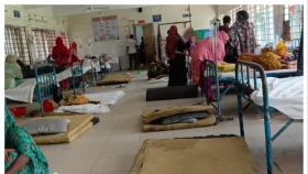 কোটেশনের নামে পুকুর চুরি, নোংরা বিছানায় রোগীর চিকিৎসা
