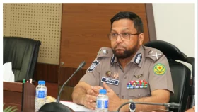 পশুবাহী গাড়ি নিয়ে টানাটানি করলেই কঠোর ব্যবস্থা: ডিএমপি কমিশনার
