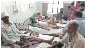 নড়াইলে মসজিদ কমিটি নিয়ে সংঘর্ষ, আহত ১২