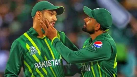 পাকিস্তান ওয়ানডে দলে ফিরলেন বাবর-হারিস, সাথে ৩ আনকোরা