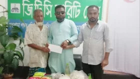 মধ্যপাড়া পাথর খনিতে জিটিসি&rsquo;র দুস্থ্য শ্রমিক পরিবারকে ঈদ উপহার