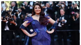 লাল গালিচায় নীল ঐশ্বর্য