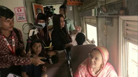 ঈদযাত্রায় নারীদের জন্য ট্রেনে বিশেষ কোচ চালু