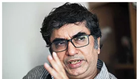 ছাদ থেকে পড়ে মারা গেলেন অনীক দত্ত, পুলিশ বলছে আত্মহত্যা