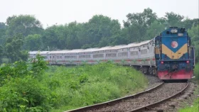 ঈদের দিনেও চলবে বিজয় এক্সপ্রেস