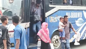 ভোগান্তি ছাড়াই রাজধানীতে ফিরছেন কর্মজীবী মানুষ