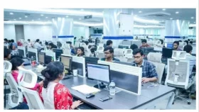 টানা ছুটি শেষে সোমবার খুলছে অফিস