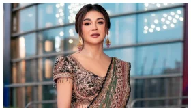 মধুভাত খেয়েও ভাইরাল