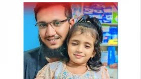মেয়ের নিরাপত্তায় অস্ত্রের লাইসেন্স চাইলেন বাবা