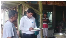মুন্সীগঞ্জে দুই মিষ্টির দোকানিকে জরিমানা