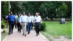 রমনা পার্কে গণপূর্তমন্ত্রী