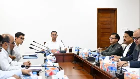 বন্ধ কল-কারখানায় বিনিয়োগ আকৃষ্টে &lsquo;রোড শো&rsquo; করার সিদ্ধান্ত